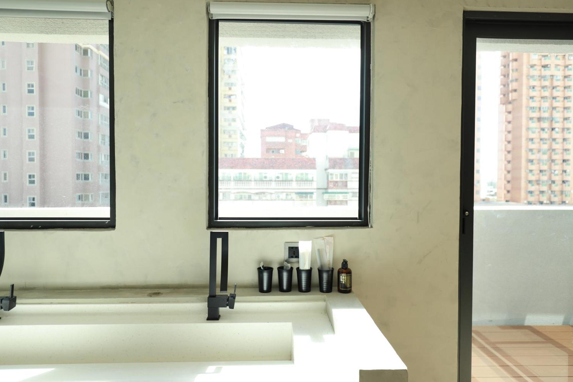 Hotel Initial-Tainan Esterno foto
