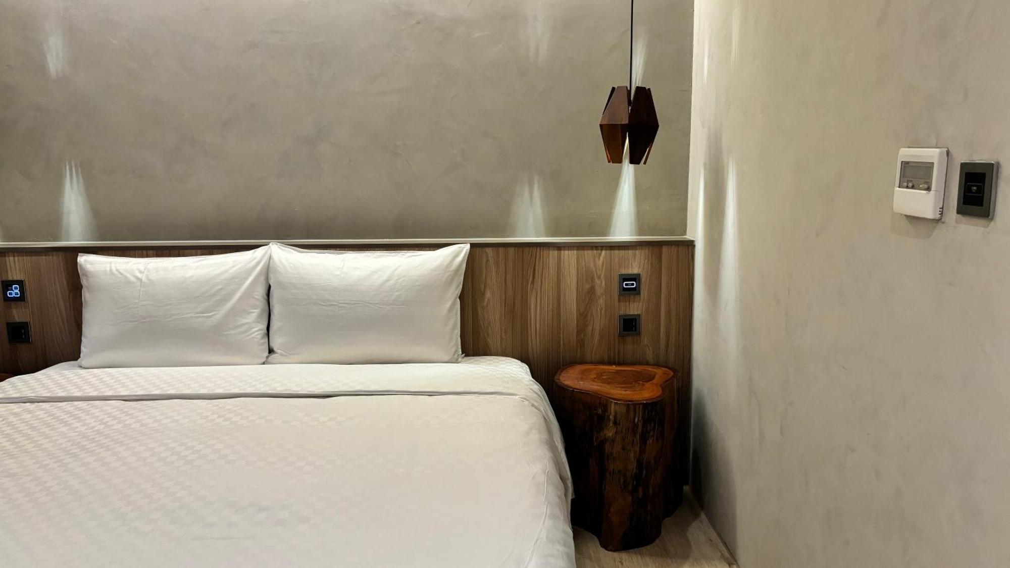 Hotel Initial-Tainan Esterno foto