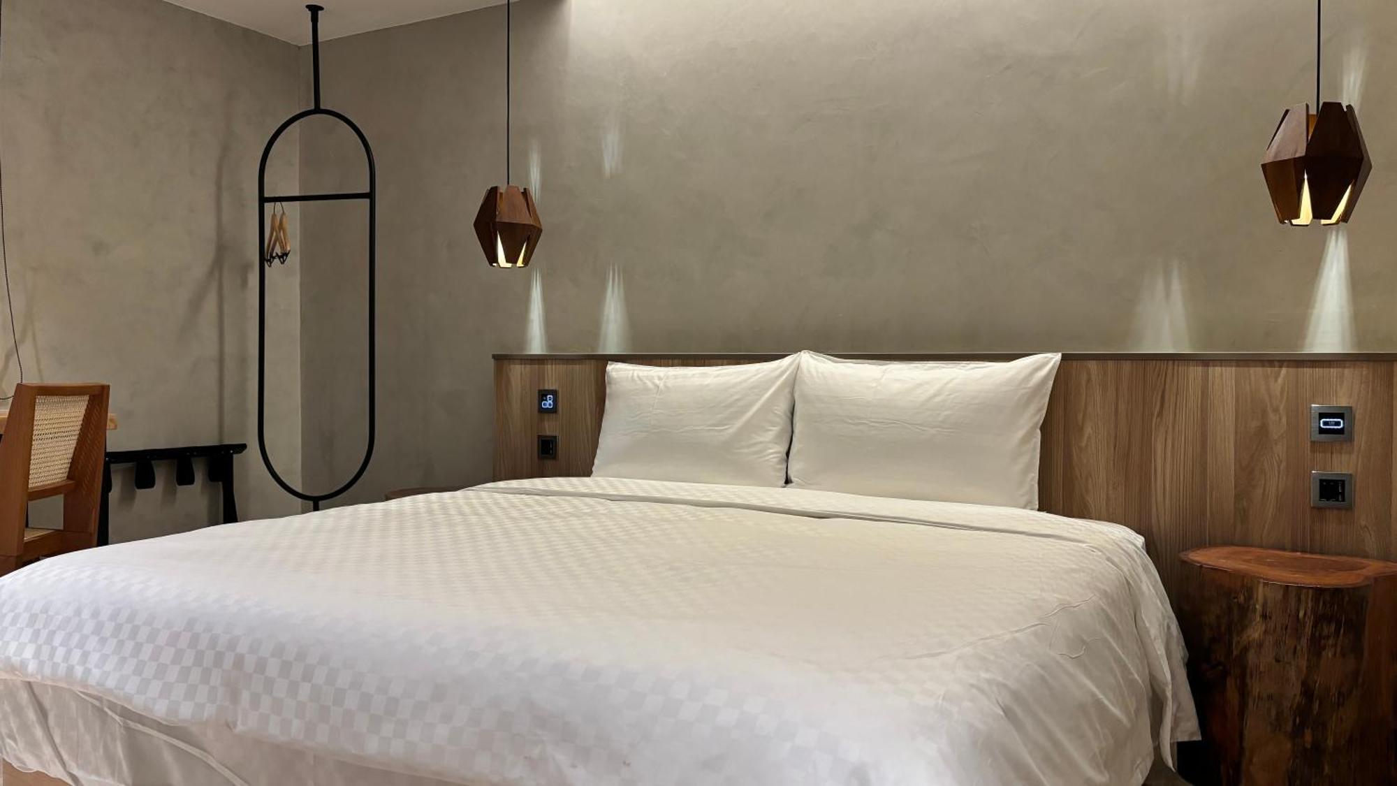 Hotel Initial-Tainan Esterno foto